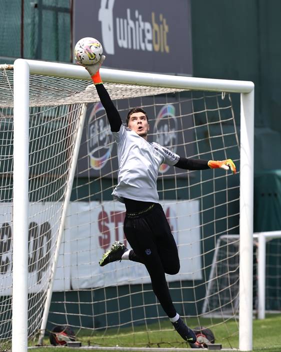 Trabzonspor Başakşehir maçı hazırlıklarına başladı 24